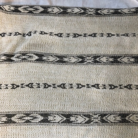 Kimberly C. Pullover Poncho Sweater Southwestern Boho w/Gold Glitter Flecks - Picture 3 of 9